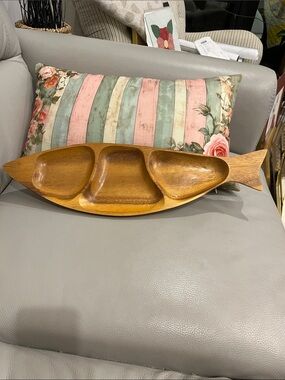 Serving Tray wooden Fish Shaped Three Compartments Charcuterie?